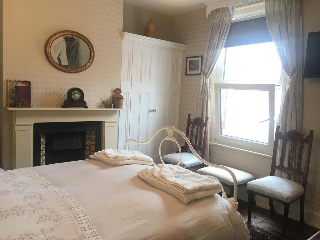 Fanny Fudge Guest House Weymouth Eksteriør billede